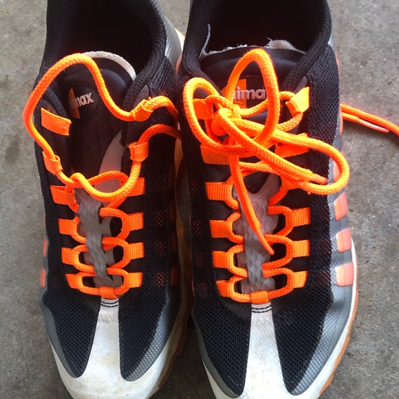 Different items - Picture 2 of 5